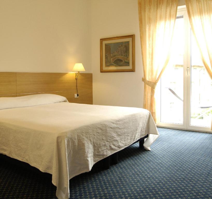 Albergo Al Caminetto トルボレ 部屋 写真